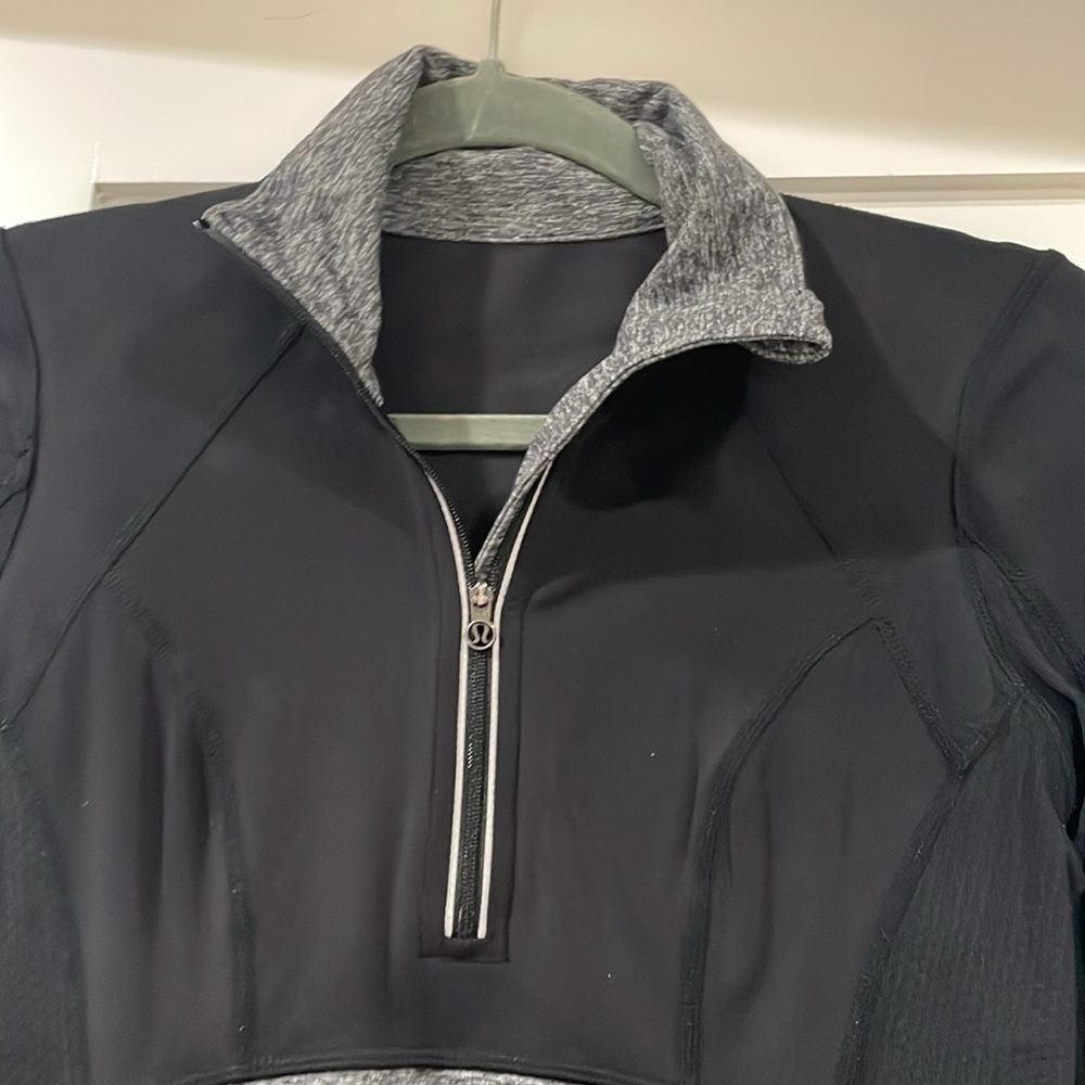 Running Jacket - image 2